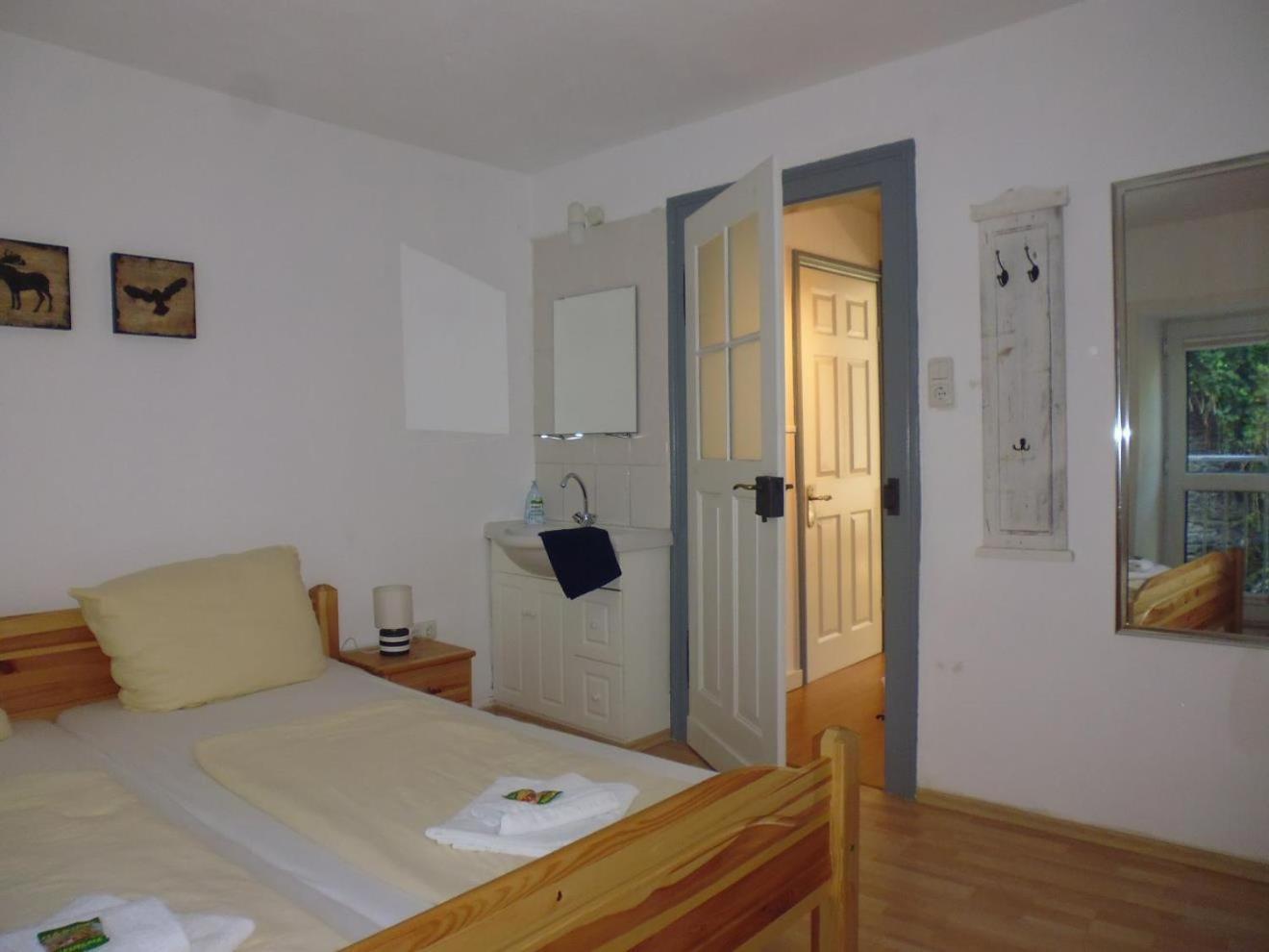 Mosel Ferienhaus Zell Exterior foto